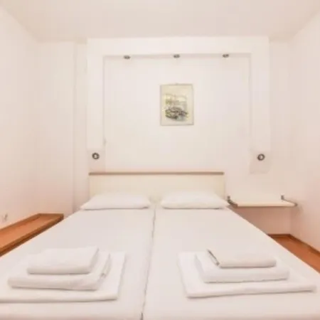 Lägenhet 1 Baška Voda